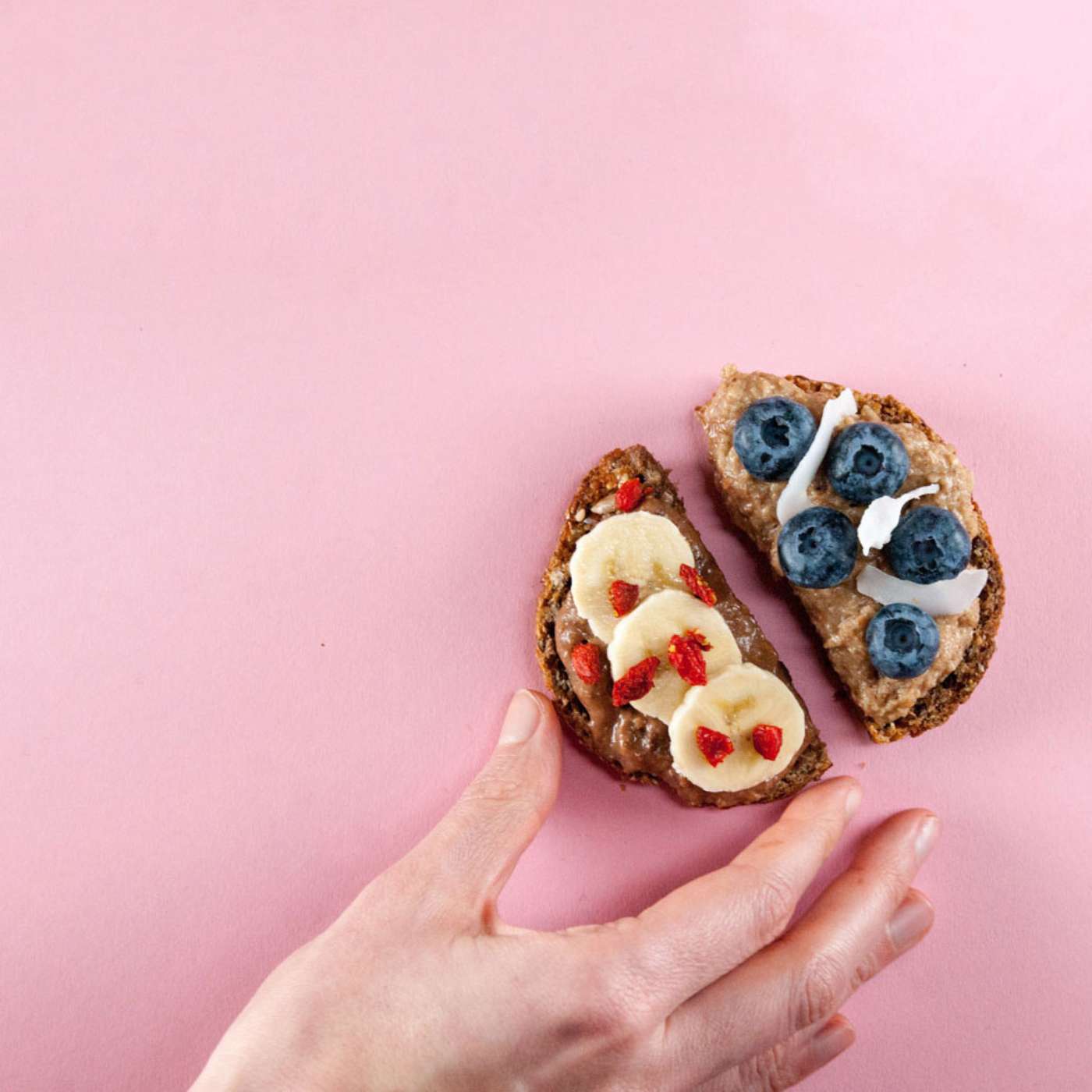 Hjemmelavet vegansk smørepålæg med RAWBITE 